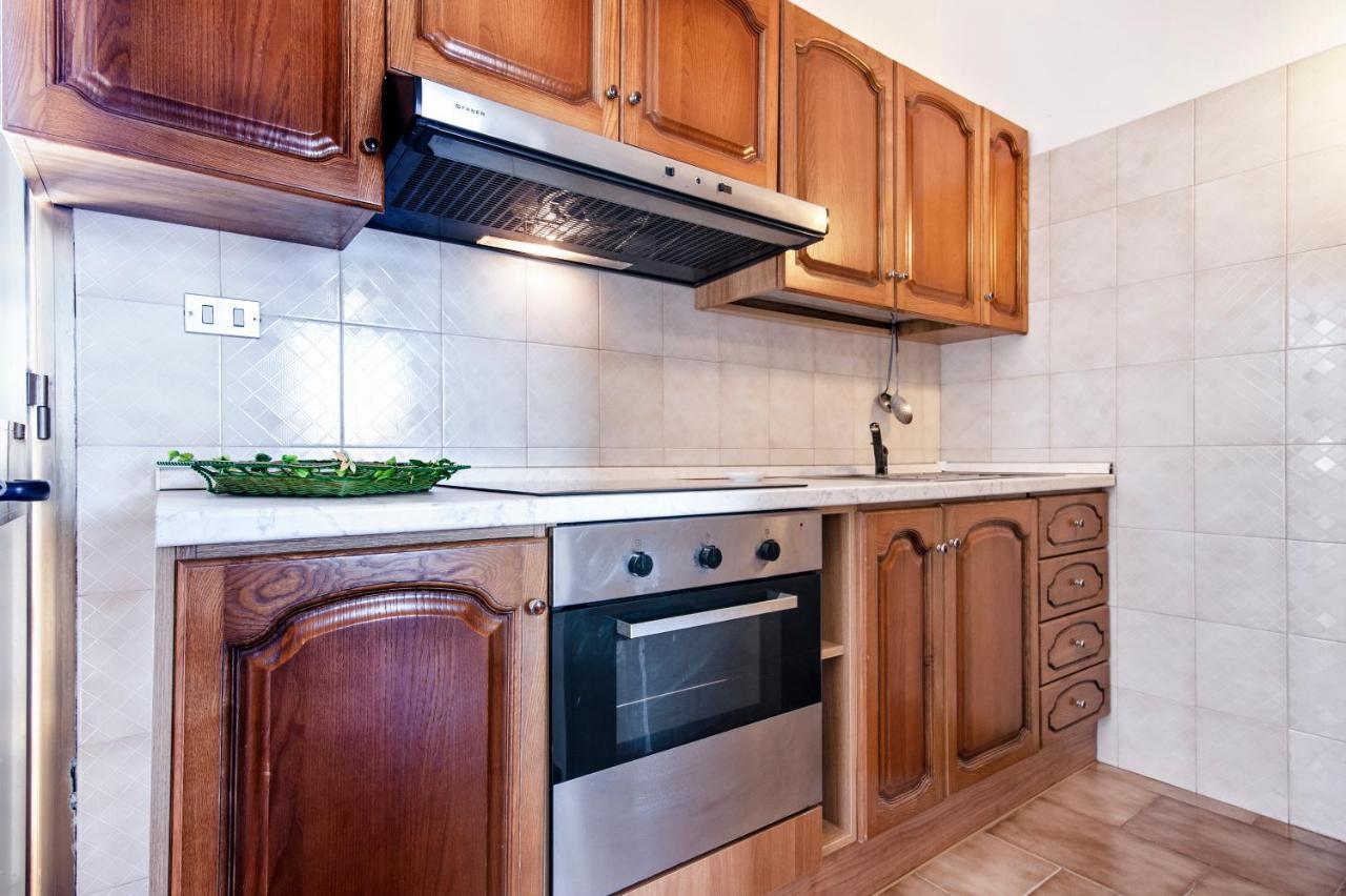 Brodolini Apartments توري ديل أورسو المظهر الخارجي الصورة
