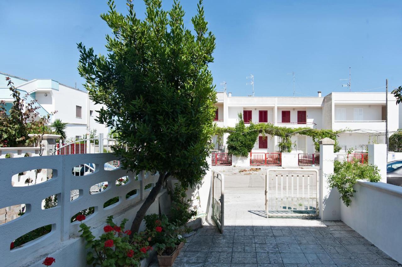 Brodolini Apartments توري ديل أورسو المظهر الخارجي الصورة