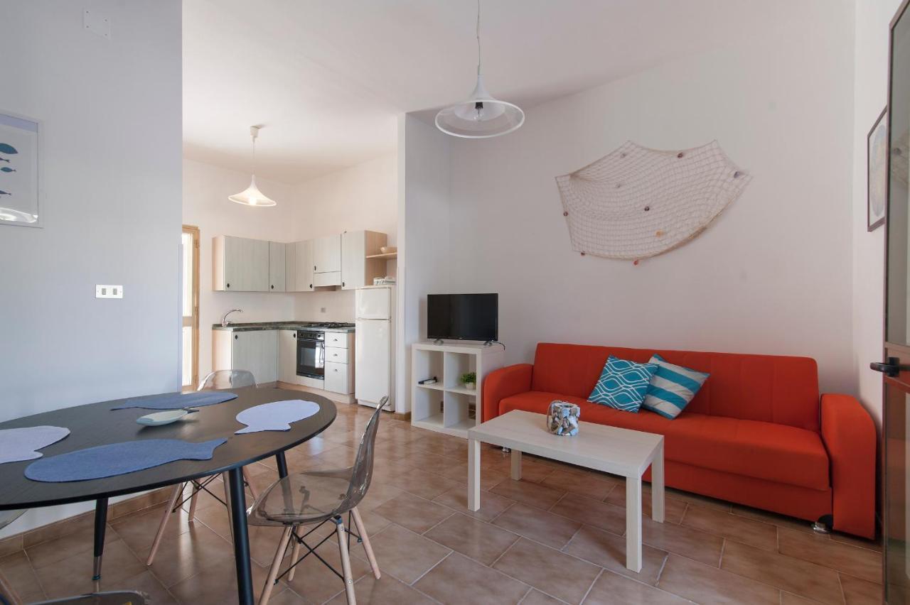 Brodolini Apartments توري ديل أورسو المظهر الخارجي الصورة